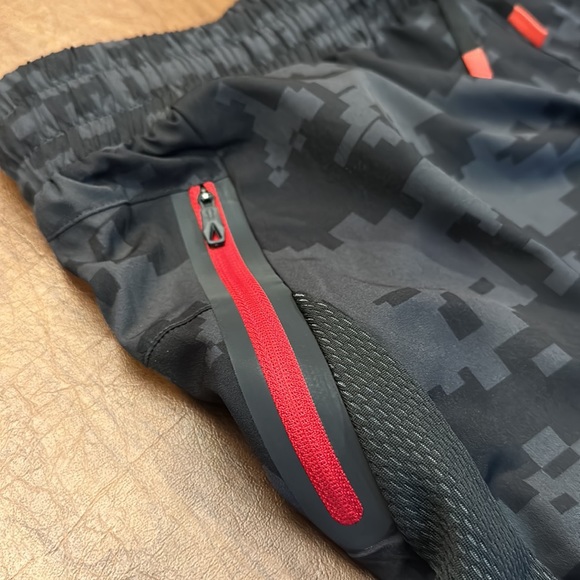 Spyder men’s active shorts camo black gray size XXL NWT 2 pockets - Picture 5 of 9